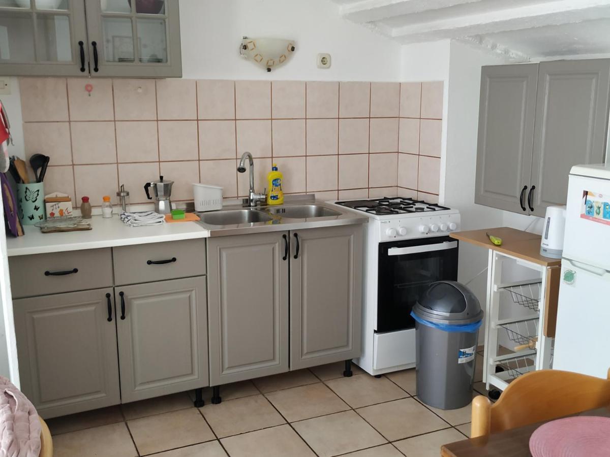 Apartmani Zlatko PUY Eksteriør bilde