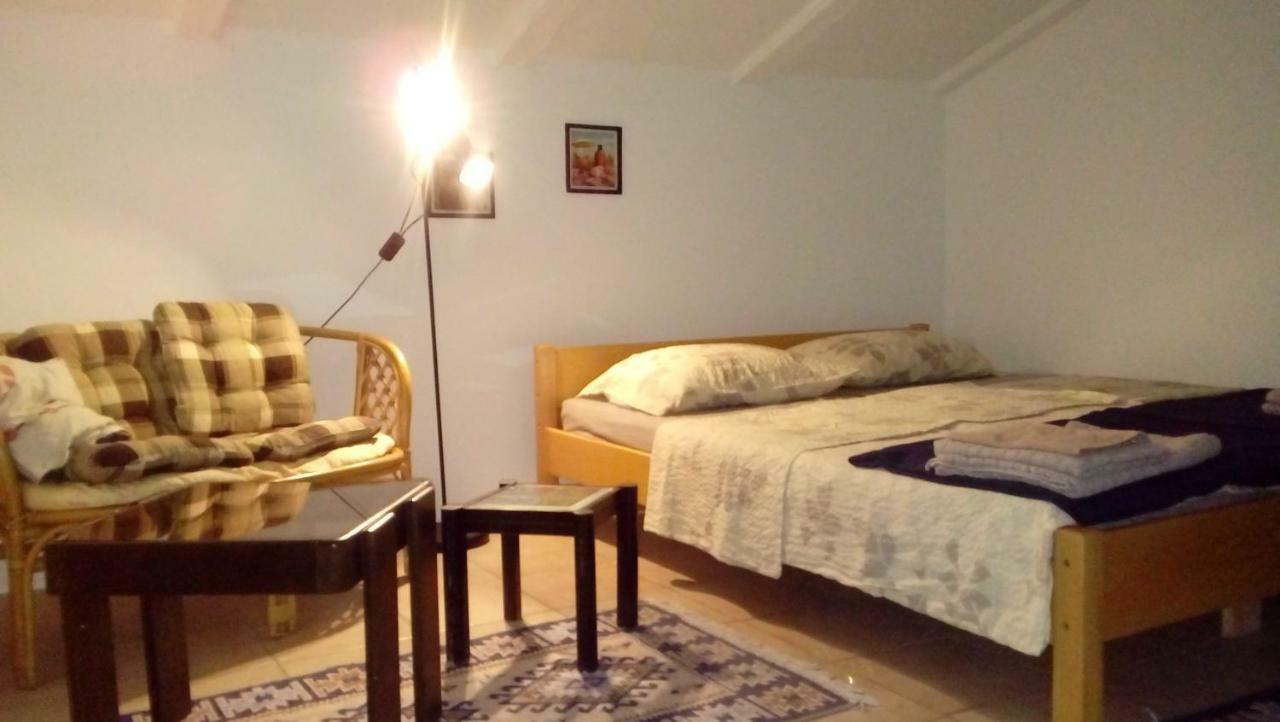 Apartmani Zlatko PUY Eksteriør bilde